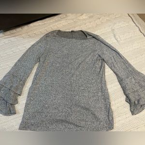 Heathered grey bell sleeve sweater size xl